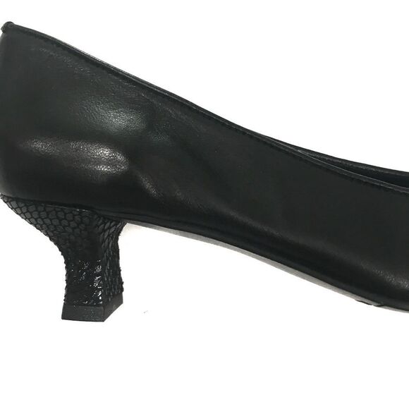 Vaneli Black Pumps - Picture 8 of 13